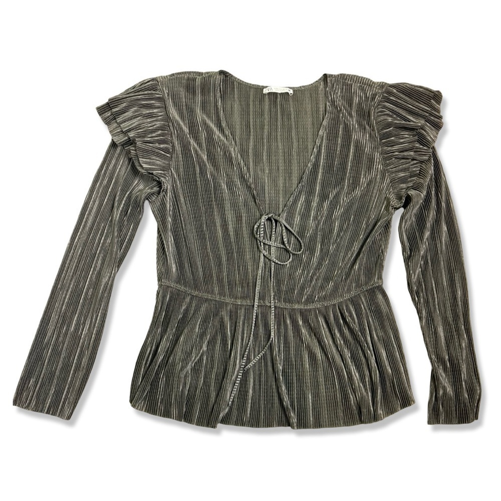 ⭐️ZARA Black Ruffle Pleated Top